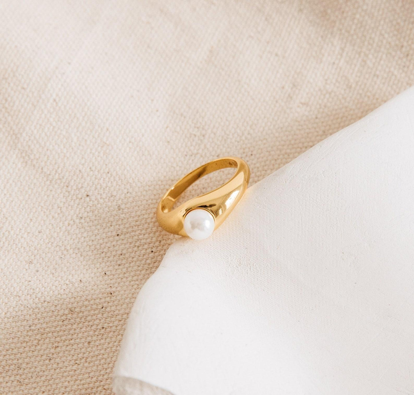 Personalized Vintage Pearl Signet Ring