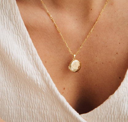 Gold Heart Locket Necklace with Pearl