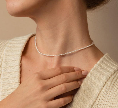 Dainty Pearl Choker Necklace in Minimalist Style