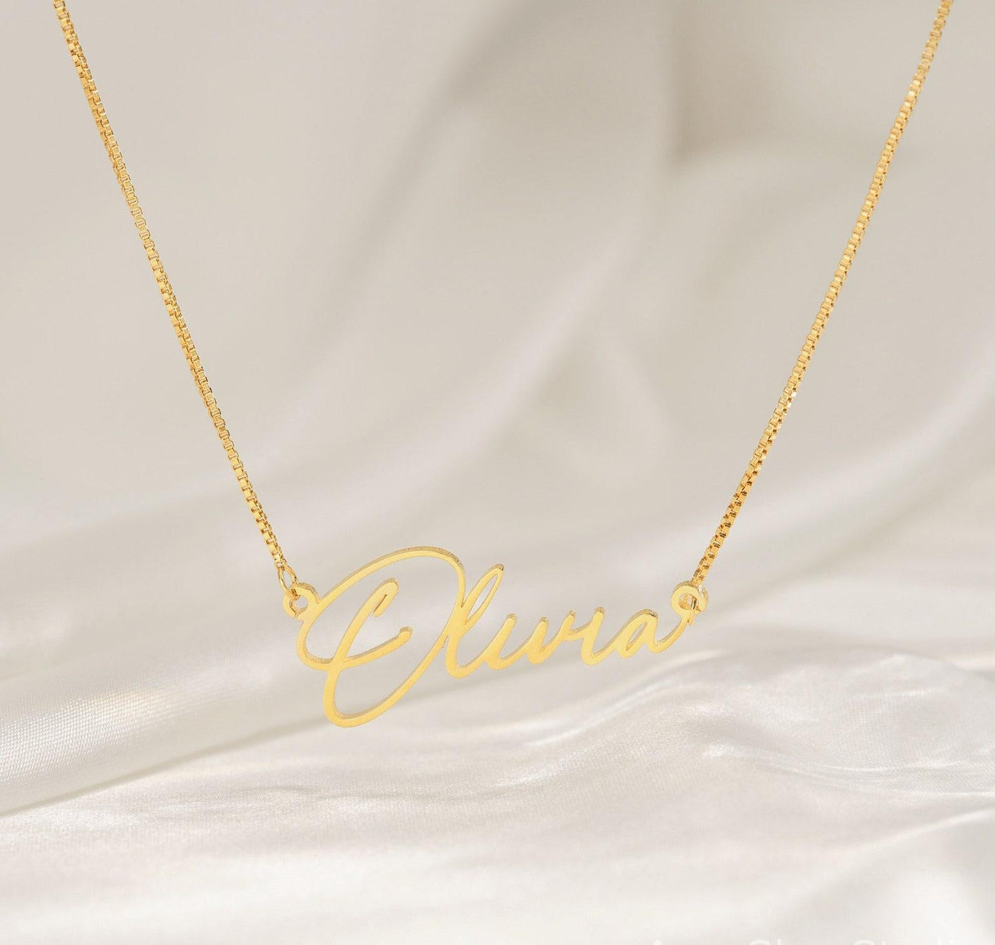 Personalized Gold Name Necklace with Box Chain