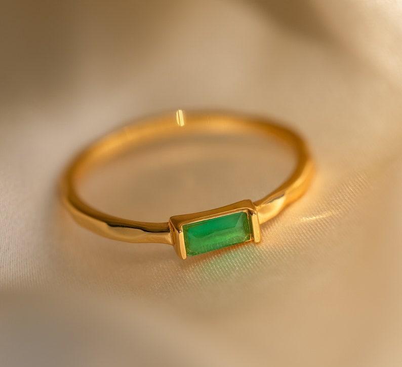 Dainty Green Jade Baguette Hammered Ring