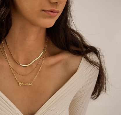 Personalized 18K Gold Paperclip Name Necklace