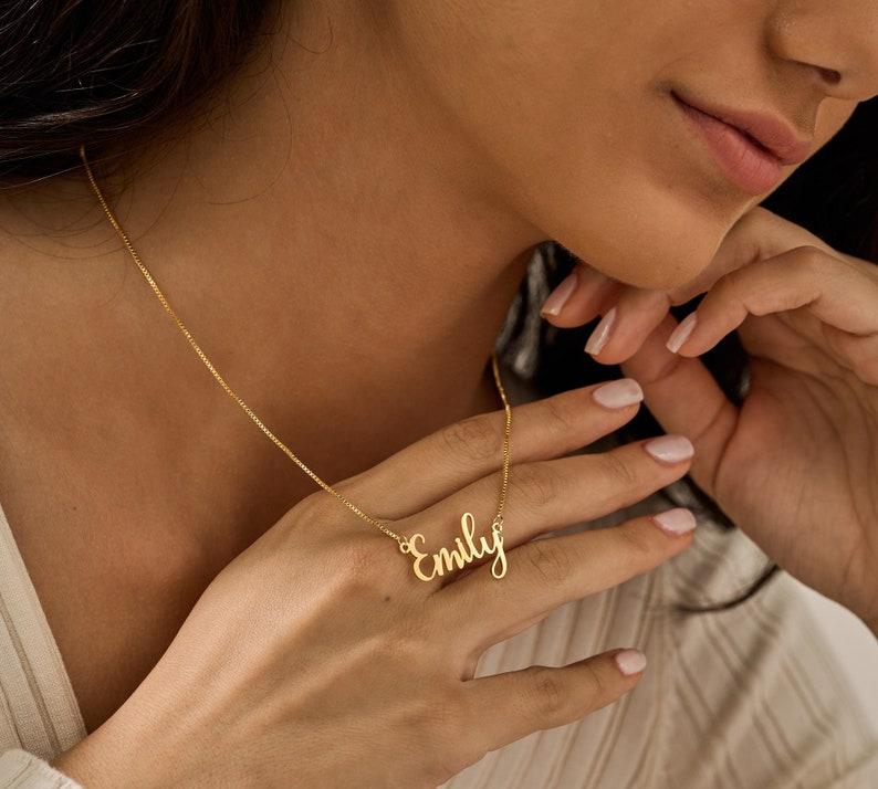 Gold Name Necklace with Box Chain