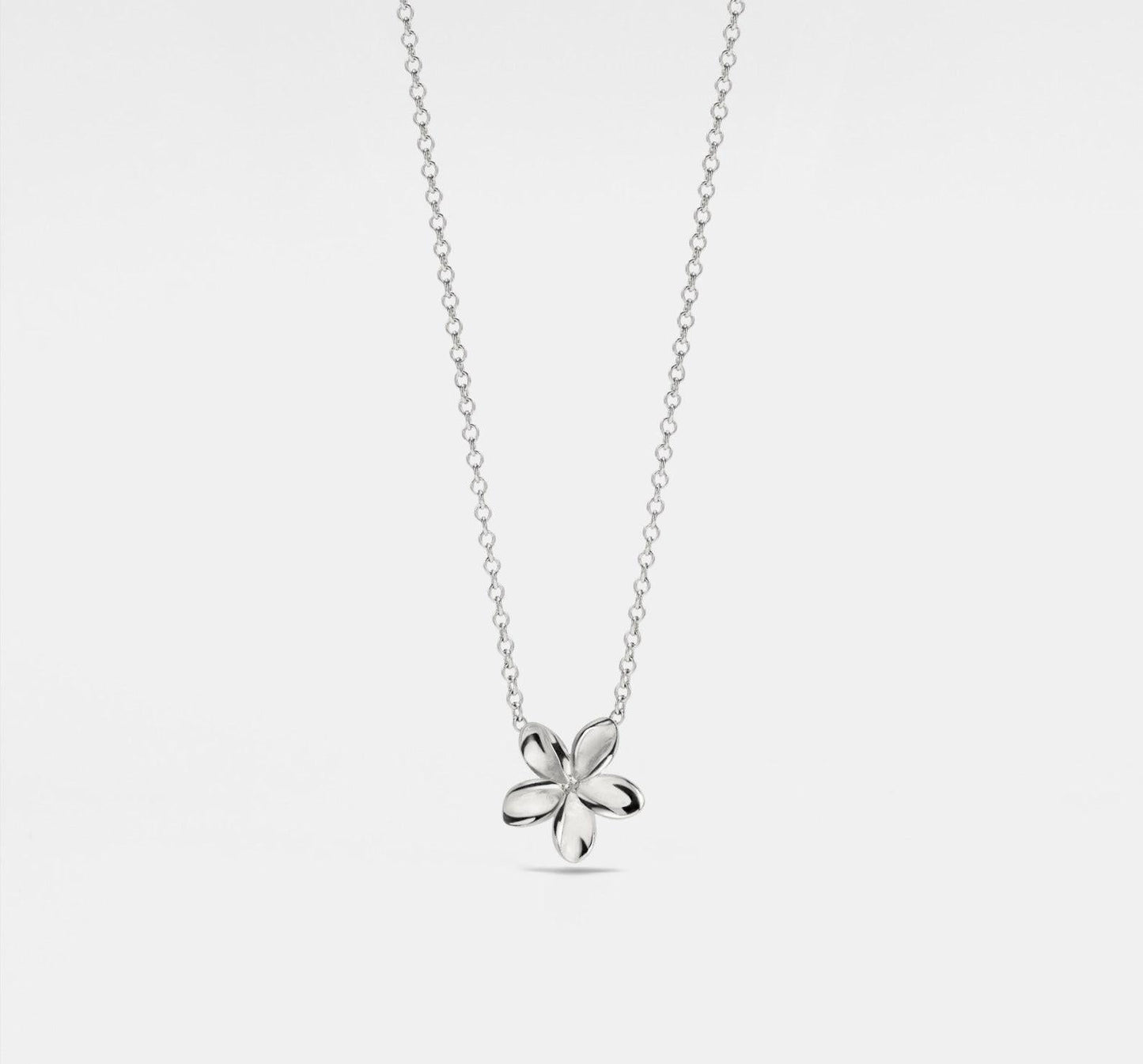 Dainty Flower Charm Pendant Necklace