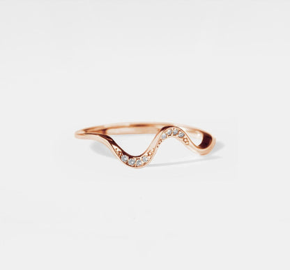 Dainty Gold Sea Wave Stacking Ring