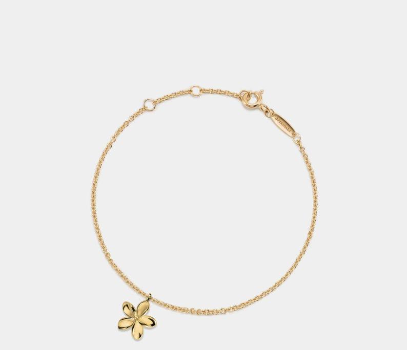 Dainty Gold Flower Charm Bracelet