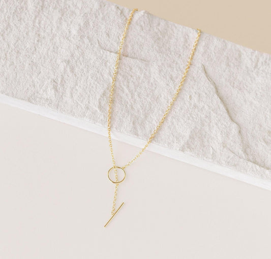 Personalized Minimalist Toggle Necklace in Gold Silver