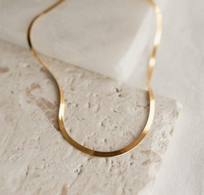 Thick Herringbone Necklace in Gold and Silver